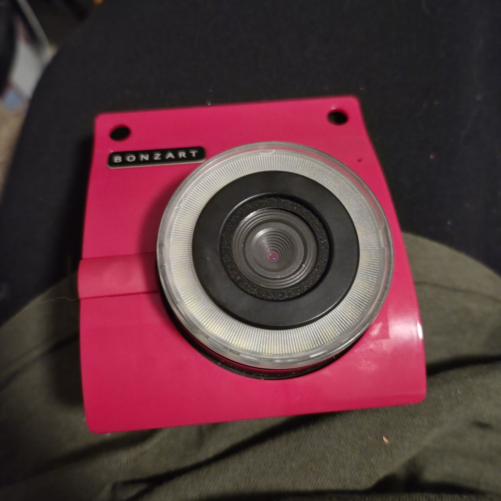 Bonzart Ziegel Pink Digital Camera Untested